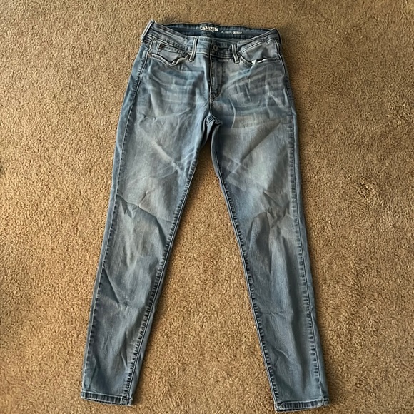 Women’s Denizen from Levi’s skinny jeans size 8M 29x32 - Picture 1 of 3